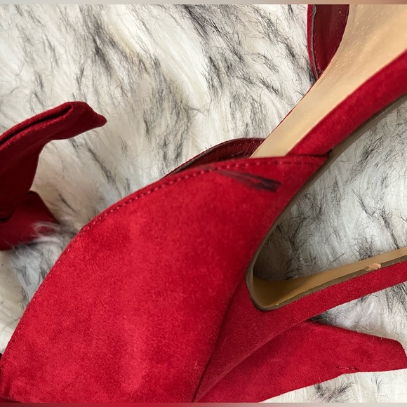Red Faux Leather Shoes with bow - Picture 8 of 16